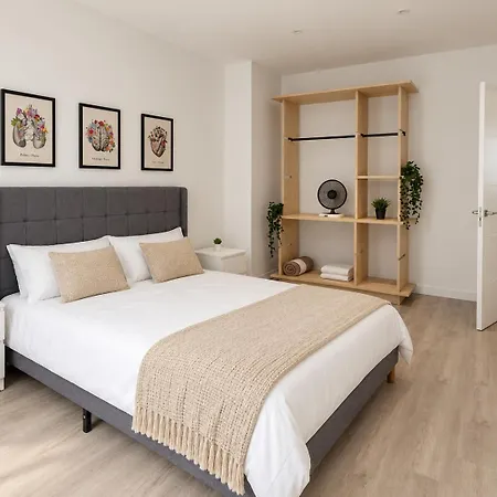Apartment - Moderno - Espacioso - Wifi *